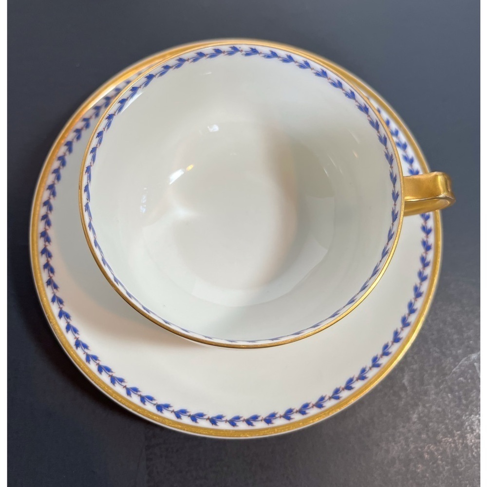 Haviland & Co. Limoges Luncheon Set White with Gold and Royal Blue Ivy Pattern - Picture 8 of 11